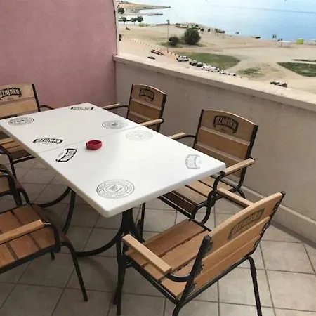 Zenta Apartment Split